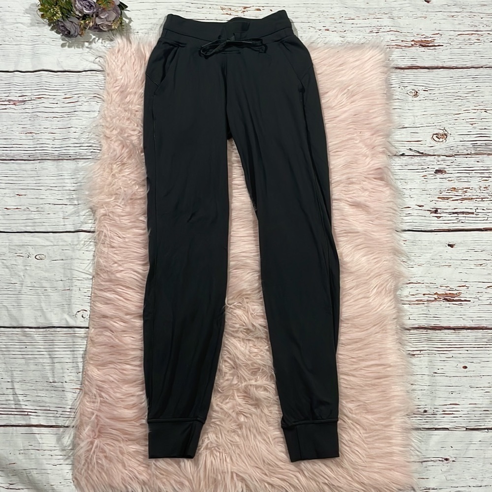 Lululemon Ready to Rulu High Rise 7/8 Jogger Graphite Grey